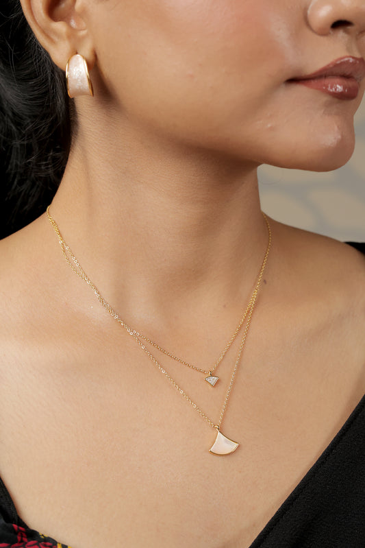Layered Fan Pendant Necklace with Dual Chain Design – Rose Gold Elegance